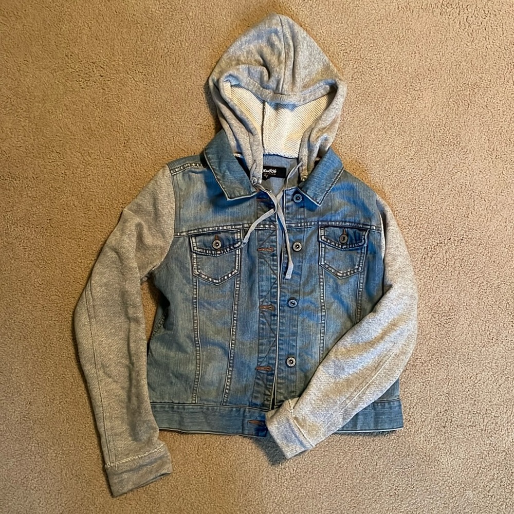 Jean jacket with knit sleeves and removable hood